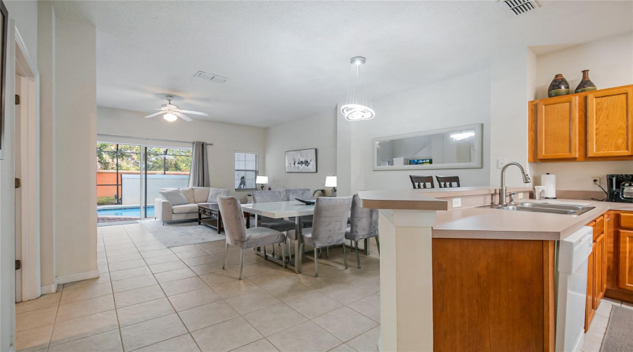 KISSIMMEE, Florida 34746, 3 Bedrooms Bedrooms, ,2 BathroomsBathrooms,Residential,For Sale,ALBERTO,0,MFRS5138481