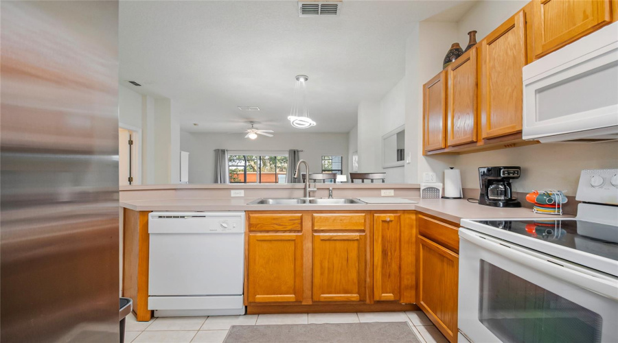 KISSIMMEE, Florida 34746, 3 Bedrooms Bedrooms, ,2 BathroomsBathrooms,Residential,For Sale,ALBERTO,0,MFRS5138481