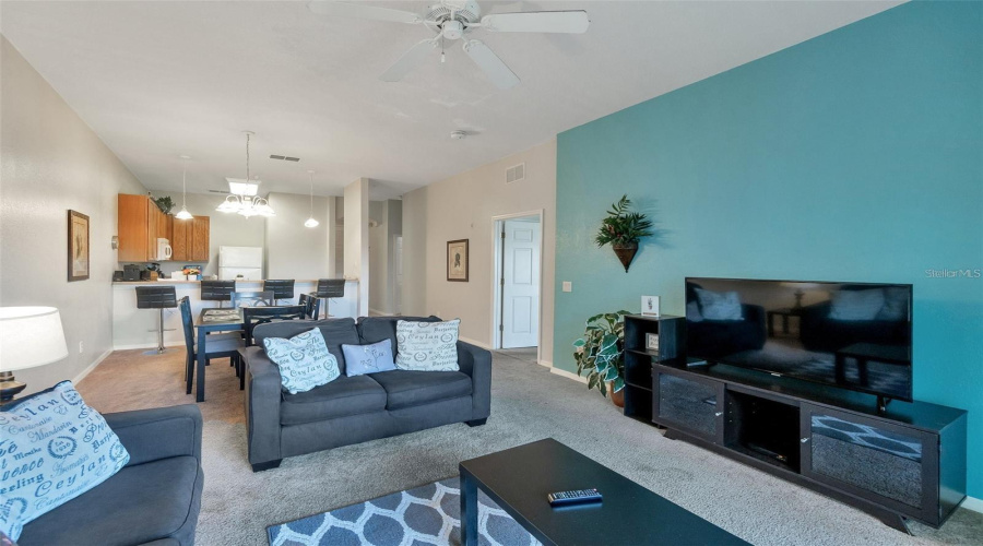 DAVENPORT, Florida 33837, 2 Bedrooms Bedrooms, ,2 BathroomsBathrooms,Residential,For Sale,GRAN BAHAMA BLVD,0,MFRO6362059