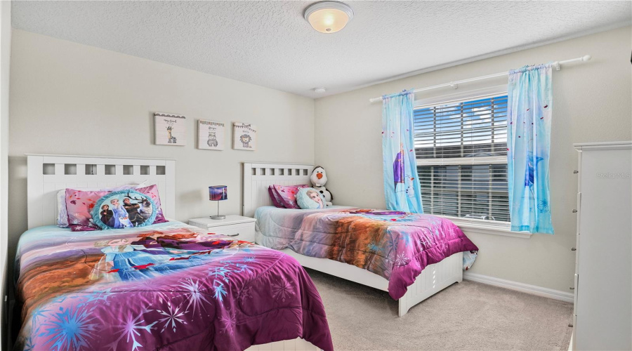 KISSIMMEE, Florida 34747, 5 Bedrooms Bedrooms, ,4 BathroomsBathrooms,Residential,For Sale,SYDNEY,0,MFRG5104404