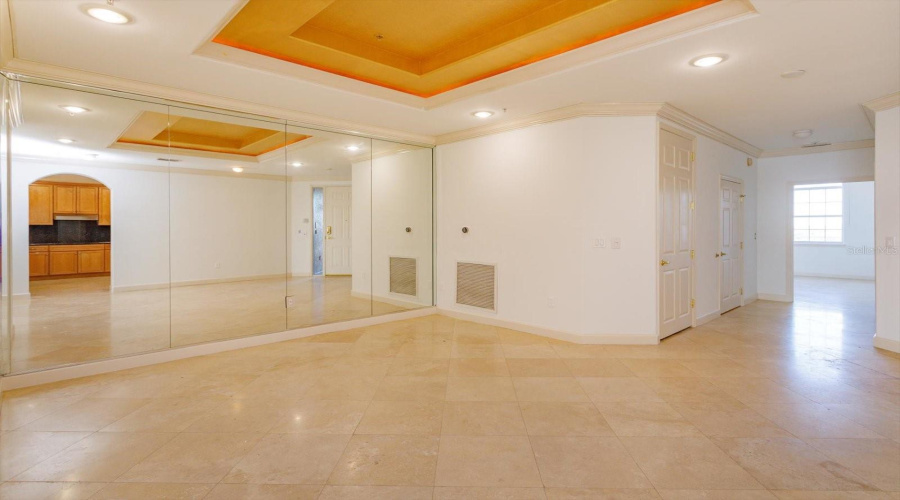 Flex Space/Living Room