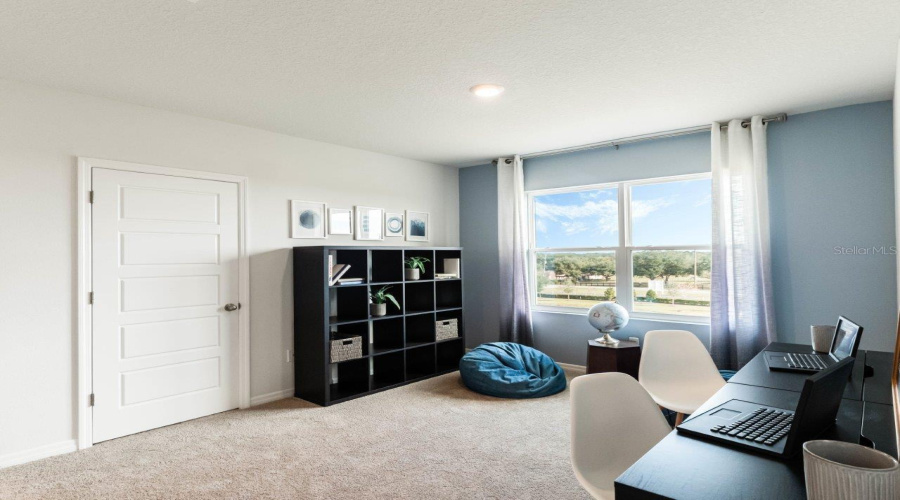 DAVENPORT, Florida 33837, 5 Bedrooms Bedrooms, ,3 BathroomsBathrooms,Residential,For Sale,MOLERA BEACH,0,MFRO6343882