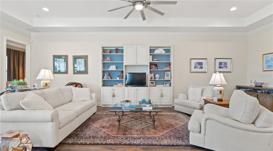 KISSIMMEE, Florida 34747, 3 Bedrooms Bedrooms, ,2 BathroomsBathrooms,Residential,For Sale,FLORA PASS,0,MFRO6362109