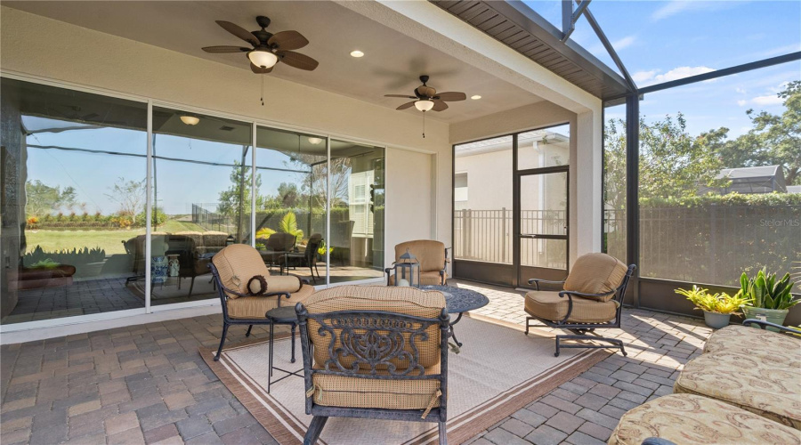 KISSIMMEE, Florida 34747, 3 Bedrooms Bedrooms, ,2 BathroomsBathrooms,Residential,For Sale,FLORA PASS,0,MFRO6362109