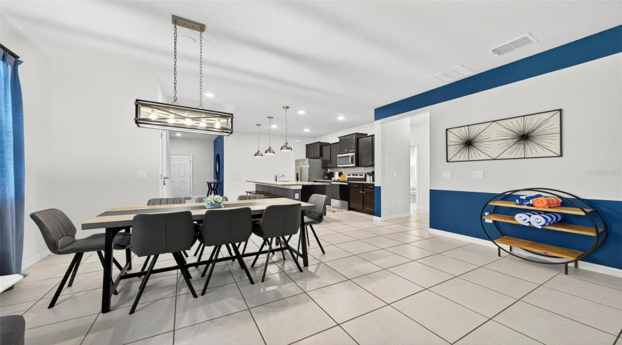 DAVENPORT, Florida 33897, 7 Bedrooms Bedrooms, ,5 BathroomsBathrooms,Residential,For Sale,LILAC,0,MFRO6359800