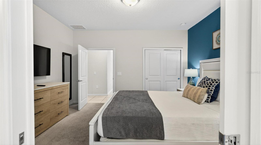 DAVENPORT, Florida 33897, 7 Bedrooms Bedrooms, ,5 BathroomsBathrooms,Residential,For Sale,LILAC,0,MFRO6359800