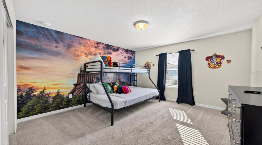 DAVENPORT, Florida 33897, 7 Bedrooms Bedrooms, ,5 BathroomsBathrooms,Residential,For Sale,LILAC,0,MFRO6359800