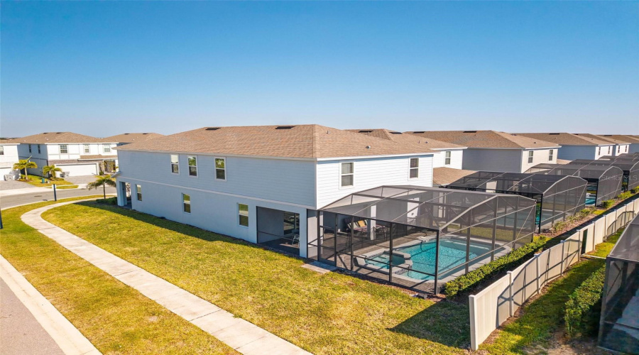 DAVENPORT, Florida 33897, 7 Bedrooms Bedrooms, ,5 BathroomsBathrooms,Residential,For Sale,LILAC,0,MFRO6359800