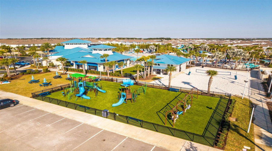 DAVENPORT, Florida 33897, 7 Bedrooms Bedrooms, ,5 BathroomsBathrooms,Residential,For Sale,LILAC,0,MFRO6359800