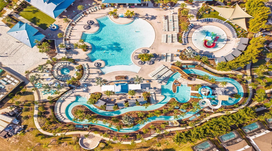 DAVENPORT, Florida 33897, 7 Bedrooms Bedrooms, ,5 BathroomsBathrooms,Residential,For Sale,LILAC,0,MFRO6359800