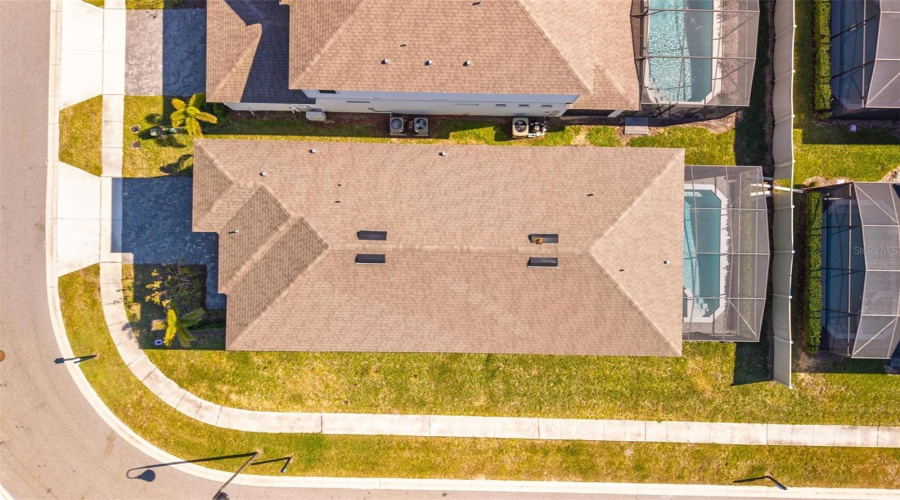 DAVENPORT, Florida 33897, 7 Bedrooms Bedrooms, ,5 BathroomsBathrooms,Residential,For Sale,LILAC,0,MFRO6359800