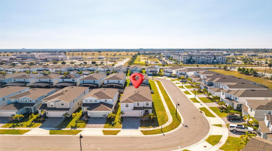 DAVENPORT, Florida 33897, 7 Bedrooms Bedrooms, ,5 BathroomsBathrooms,Residential,For Sale,LILAC,0,MFRO6359800