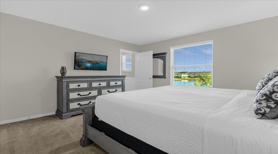 KISSIMMEE, Florida 34746, 3 Bedrooms Bedrooms, ,2 BathroomsBathrooms,Residential,For Sale,CORAL CASTLE,0,MFRO6293809