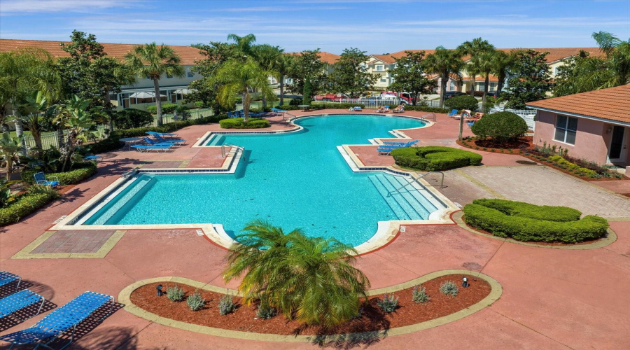 KISSIMMEE, Florida 34746, 3 Bedrooms Bedrooms, ,2 BathroomsBathrooms,Residential,For Sale,CORAL CASTLE,0,MFRO6293809