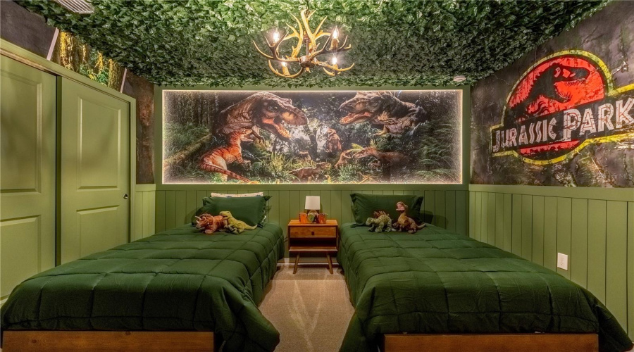 Bed 06 - Jurassic Park -upstairs