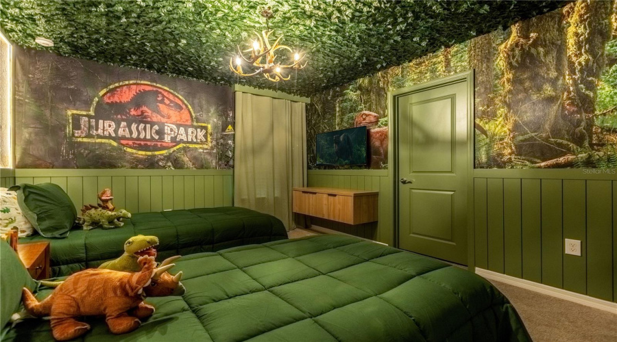 Bed 06 - Jurassic Park -upstairs