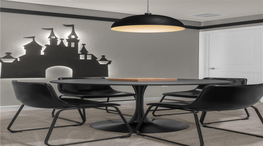 Loft- Mickey & Minnie - upstairs