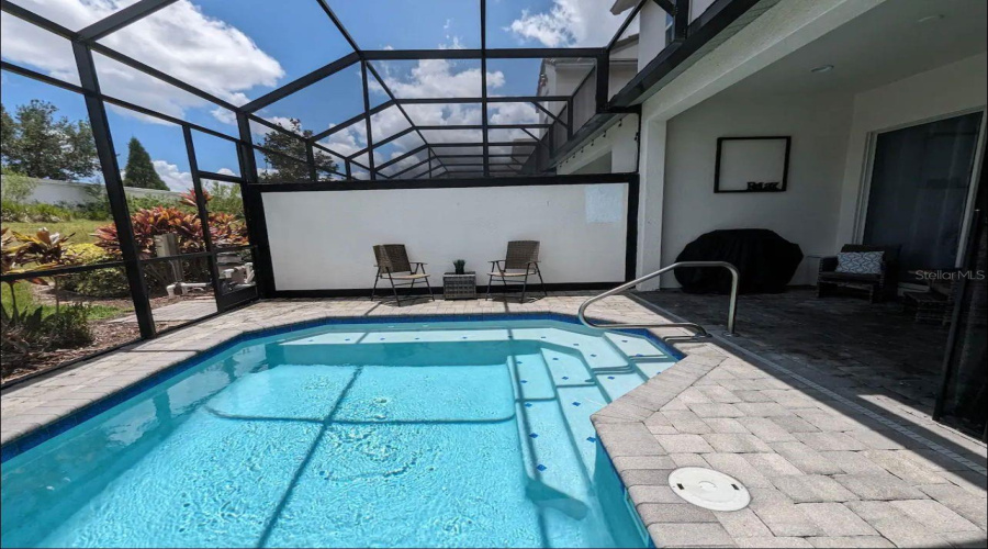 DAVENPORT, Florida 33896, 5 Bedrooms Bedrooms, ,4 BathroomsBathrooms,Residential,For Sale,CAPTIVA,0,MFRO6359334