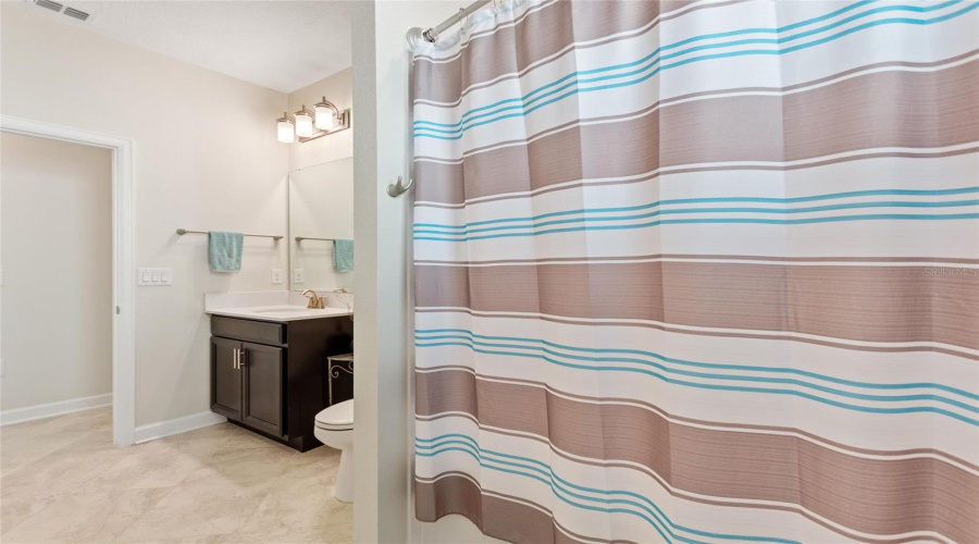 DAVENPORT, Florida 33896, 4 Bedrooms Bedrooms, ,3 BathroomsBathrooms,Residential,For Sale,TRAPPERS TRAIL LOOP,0,MFRS5138833