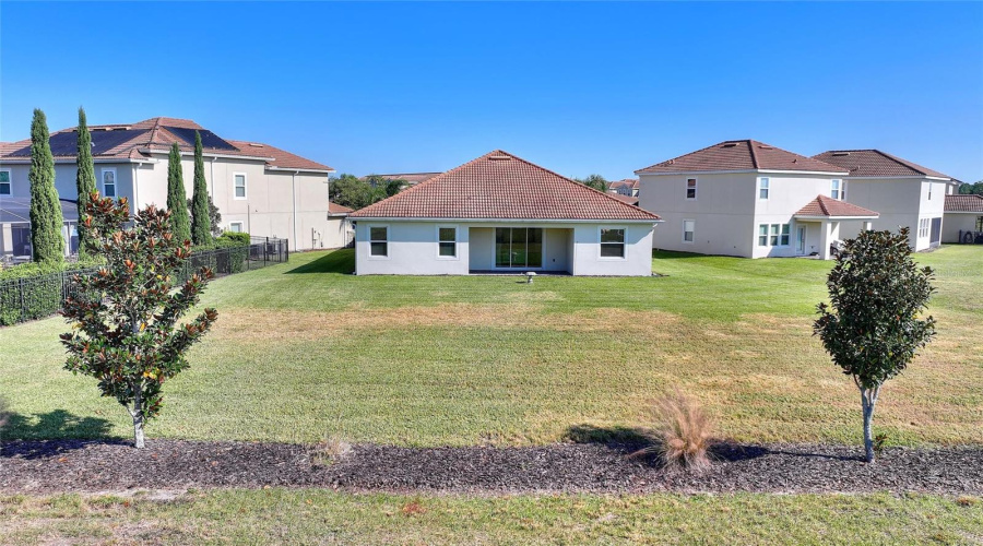 DAVENPORT, Florida 33896, 4 Bedrooms Bedrooms, ,3 BathroomsBathrooms,Residential,For Sale,TRAPPERS TRAIL LOOP,0,MFRS5138833