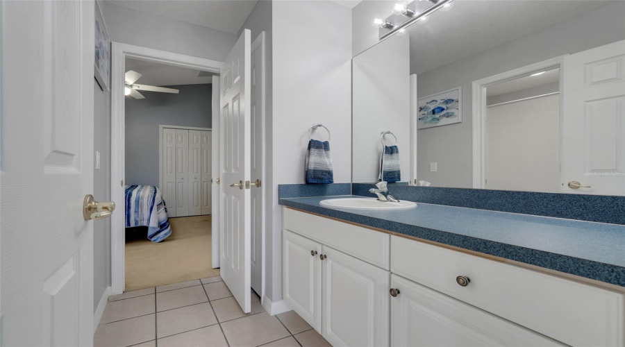 KISSIMMEE, Florida 34746, 4 Bedrooms Bedrooms, ,3 BathroomsBathrooms,Residential,For Sale,CUMBRIAN LAKES,0,MFRS5126442