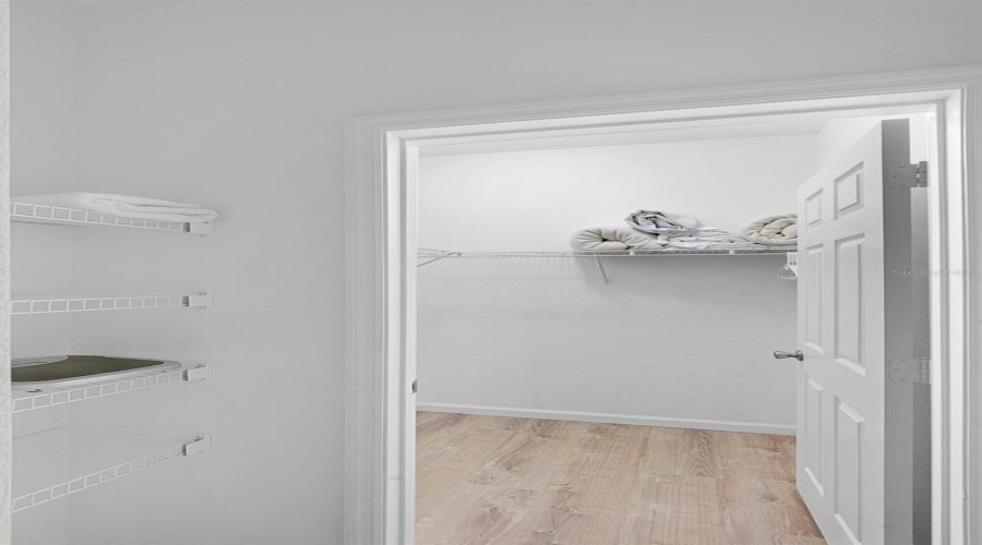 KISSIMMEE, Florida 34747, 5 Bedrooms Bedrooms, ,3 BathroomsBathrooms,Residential,For Sale,MANESTY,0,MFRO6361232