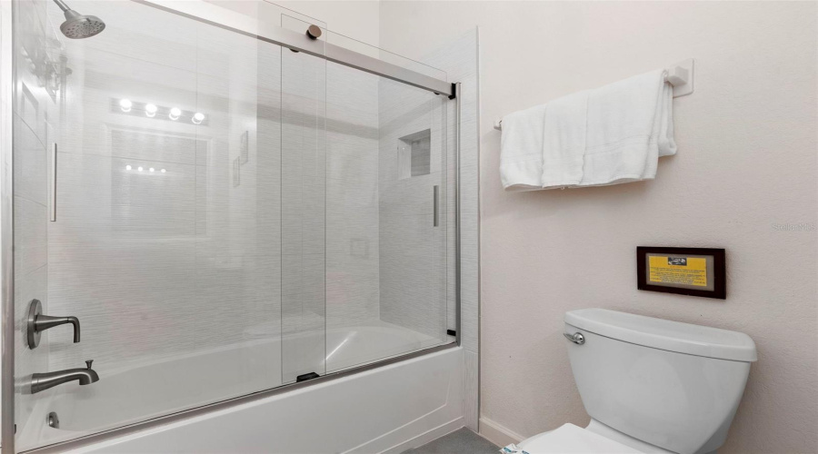 KISSIMMEE, Florida 34747, 5 Bedrooms Bedrooms, ,3 BathroomsBathrooms,Residential,For Sale,MANESTY,0,MFRO6361232