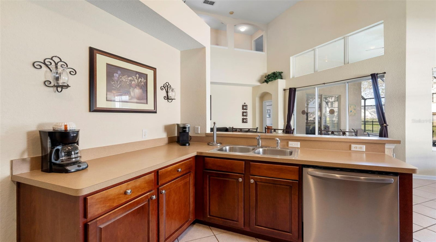 KISSIMMEE, Florida 34747, 5 Bedrooms Bedrooms, ,3 BathroomsBathrooms,Residential,For Sale,MANESTY,0,MFRO6361232