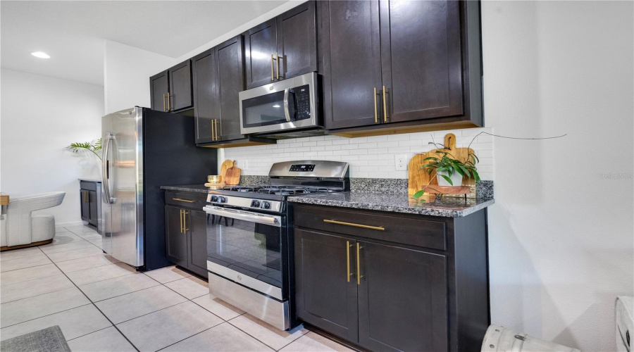 DAVENPORT, Florida 33897, 3 Bedrooms Bedrooms, ,2 BathroomsBathrooms,Residential,For Sale,CASA VERANO,0,MFRS5138964