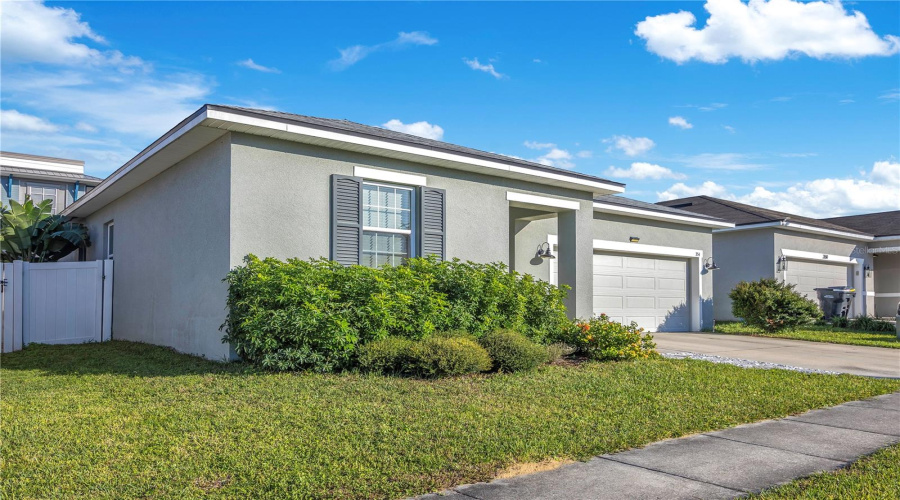 DAVENPORT, Florida 33897, 3 Bedrooms Bedrooms, ,2 BathroomsBathrooms,Residential,For Sale,CASA VERANO,0,MFRS5138964