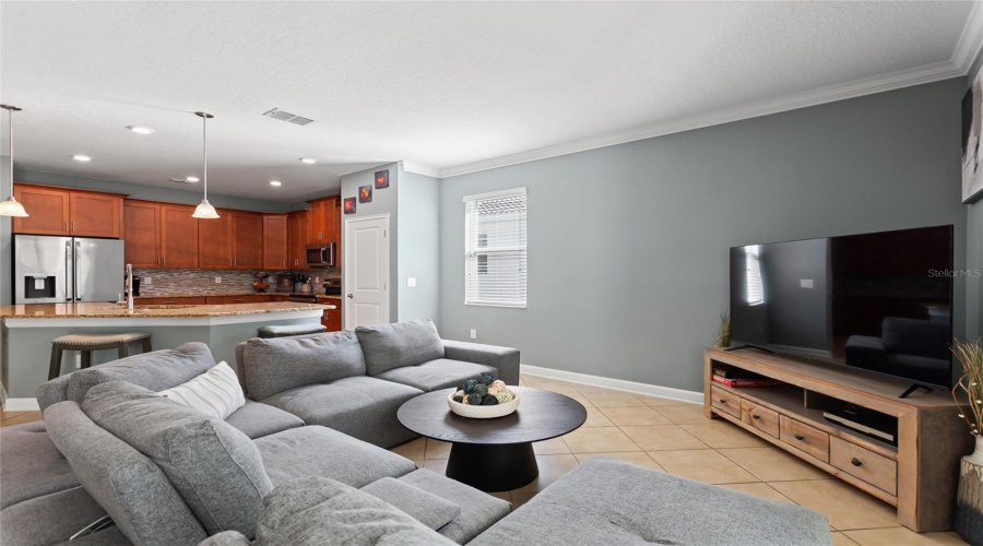 DAVENPORT, Florida 33896, 4 Bedrooms Bedrooms, ,2 BathroomsBathrooms,Residential,For Sale,CLUBMAN DR,0,MFRS5138919