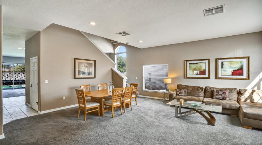 DAVENPORT, Florida 33837, 5 Bedrooms Bedrooms, ,3 BathroomsBathrooms,Residential,For Sale,VIZCAY,0,MFRS5138958