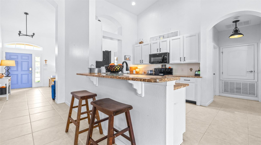 DAVENPORT, Florida 33837, 5 Bedrooms Bedrooms, ,3 BathroomsBathrooms,Residential,For Sale,OAKRISE,0,MFRTB8450220