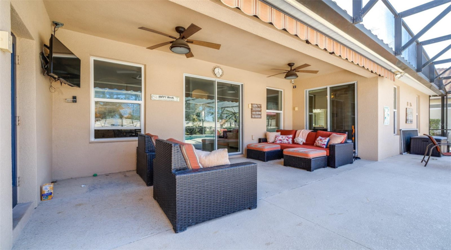 DAVENPORT, Florida 33837, 5 Bedrooms Bedrooms, ,3 BathroomsBathrooms,Residential,For Sale,OAKRISE,0,MFRTB8450220