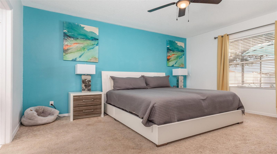 DAVENPORT, Florida 33837, 4 Bedrooms Bedrooms, ,2 BathroomsBathrooms,Residential,For Sale,KNOLLWOOD,0,MFRTB8450028