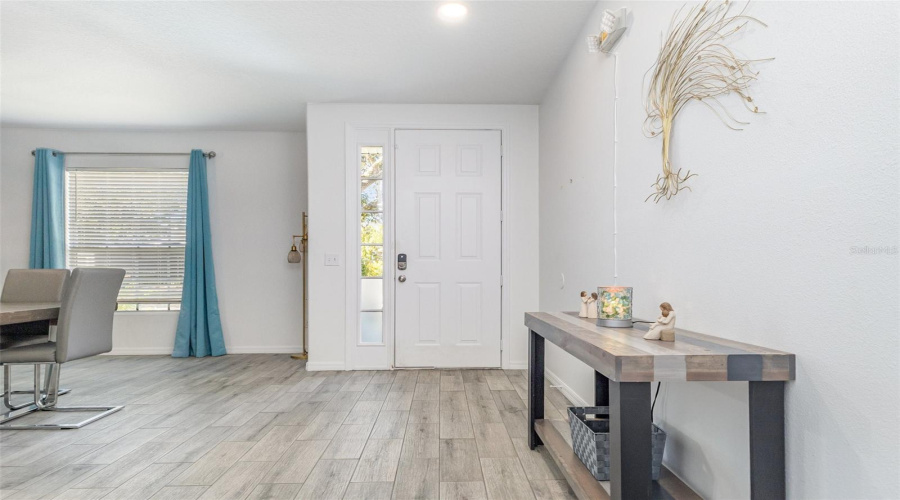 DAVENPORT, Florida 33837, 4 Bedrooms Bedrooms, ,2 BathroomsBathrooms,Residential,For Sale,KNOLLWOOD,0,MFRTB8450028