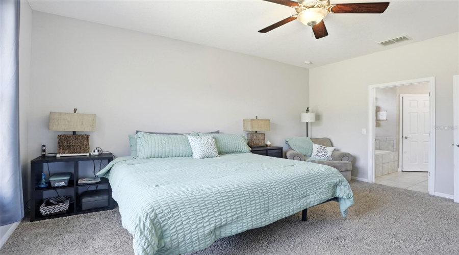 DAVENPORT, Florida 33837, 3 Bedrooms Bedrooms, ,2 BathroomsBathrooms,Residential,For Sale,LEXINGTON,0,MFRG5104803