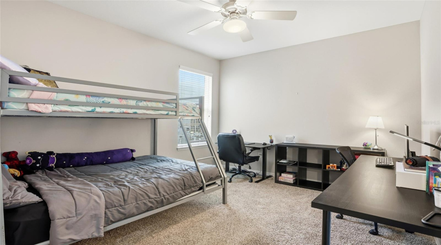 DAVENPORT, Florida 33837, 3 Bedrooms Bedrooms, ,2 BathroomsBathrooms,Residential,For Sale,LEXINGTON,0,MFRG5104803