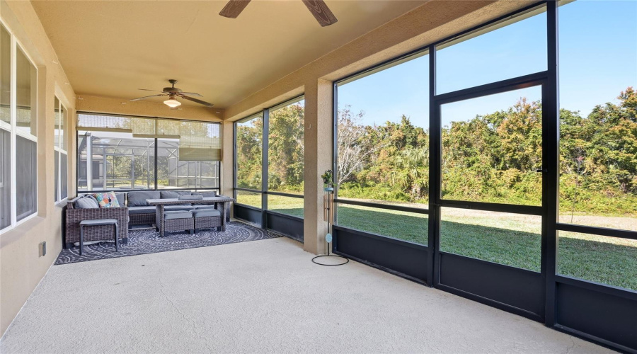 DAVENPORT, Florida 33837, 3 Bedrooms Bedrooms, ,2 BathroomsBathrooms,Residential,For Sale,LEXINGTON,0,MFRG5104803