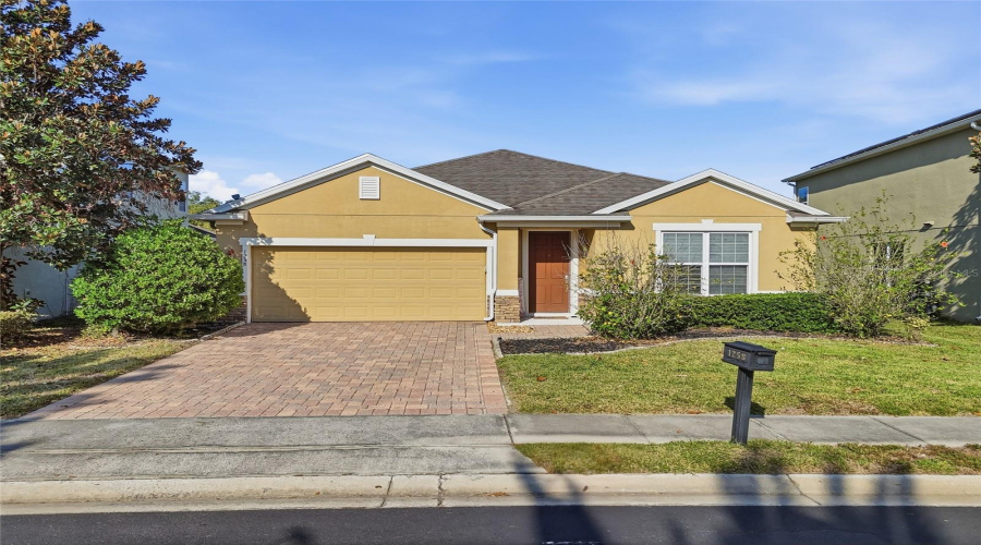 DAVENPORT, Florida 33837, 3 Bedrooms Bedrooms, ,2 BathroomsBathrooms,Residential,For Sale,LEXINGTON,0,MFRG5104803