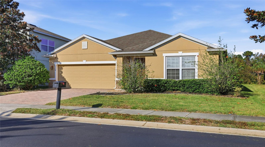 DAVENPORT, Florida 33837, 3 Bedrooms Bedrooms, ,2 BathroomsBathrooms,Residential,For Sale,LEXINGTON,0,MFRG5104803