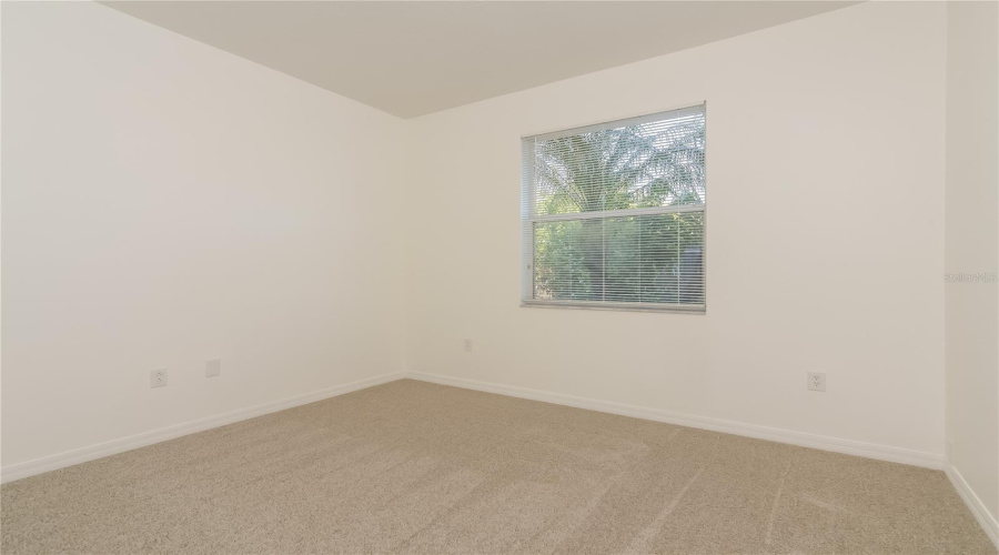 DAVENPORT, Florida 33837, 5 Bedrooms Bedrooms, ,3 BathroomsBathrooms,Residential,For Sale,FAIRHAVEN,0,MFRTB8449108