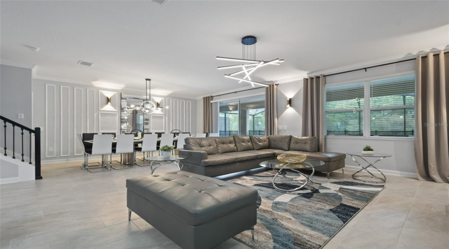 KISSIMMEE, Florida 34746, 8 Bedrooms Bedrooms, ,5 BathroomsBathrooms,Residential,For Sale,OXYMORON,0,MFRO6361612