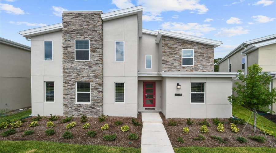 KISSIMMEE, Florida 34746, 8 Bedrooms Bedrooms, ,5 BathroomsBathrooms,Residential,For Sale,OXYMORON,0,MFRO6361612