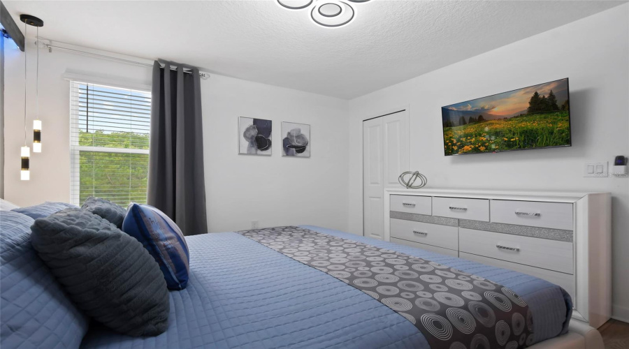 KISSIMMEE, Florida 34746, 8 Bedrooms Bedrooms, ,5 BathroomsBathrooms,Residential,For Sale,OXYMORON,0,MFRO6361612