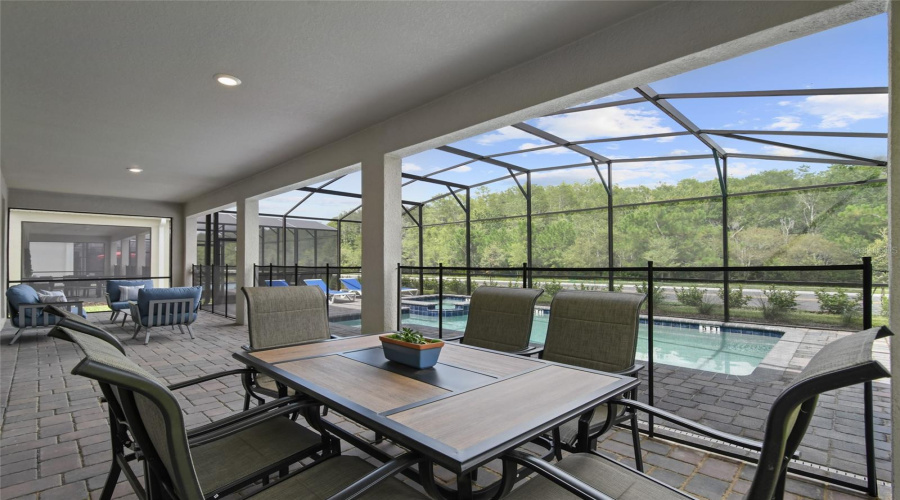 KISSIMMEE, Florida 34746, 8 Bedrooms Bedrooms, ,5 BathroomsBathrooms,Residential,For Sale,OXYMORON,0,MFRO6361612