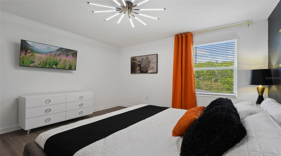 KISSIMMEE, Florida 34746, 8 Bedrooms Bedrooms, ,5 BathroomsBathrooms,Residential,For Sale,OXYMORON,0,MFRO6361612