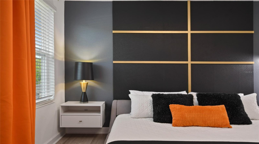 KISSIMMEE, Florida 34746, 8 Bedrooms Bedrooms, ,5 BathroomsBathrooms,Residential,For Sale,OXYMORON,0,MFRO6361612