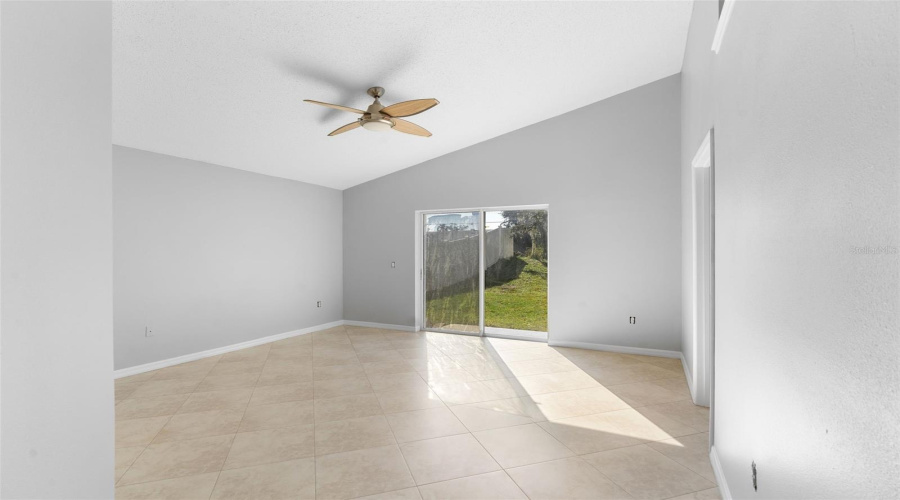 DAVENPORT, Florida 33896, 4 Bedrooms Bedrooms, ,2 BathroomsBathrooms,Residential,For Sale,SADDLE RIDGE,0,MFRO6356100