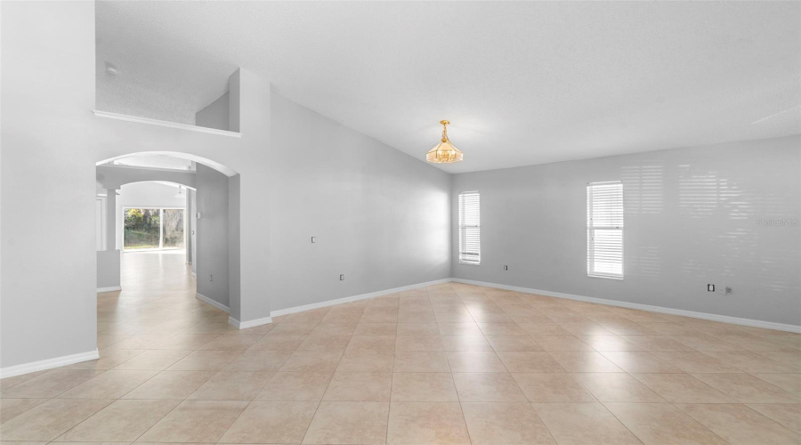 DAVENPORT, Florida 33896, 4 Bedrooms Bedrooms, ,2 BathroomsBathrooms,Residential,For Sale,SADDLE RIDGE,0,MFRO6356100